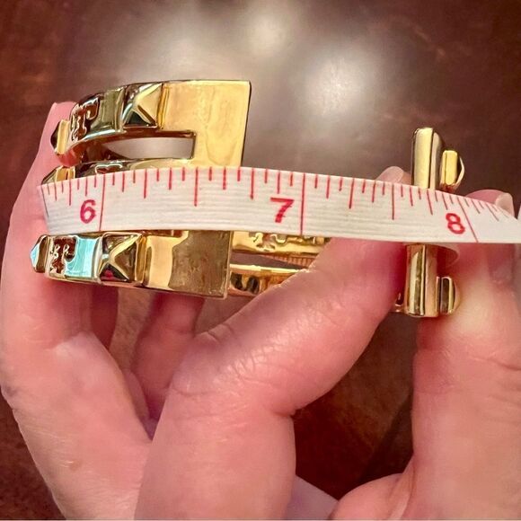 NIB RARE Tory Burch 16K Gold Plated Bracelet - Picture 10 of 10